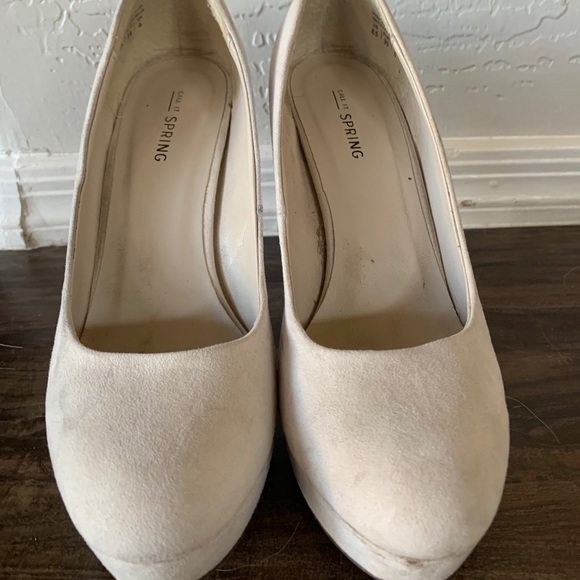 Heels!!! - Picture 2 of 4